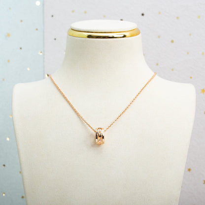 [vivabelle]PARENTESI NECKLACE PINK GOLD