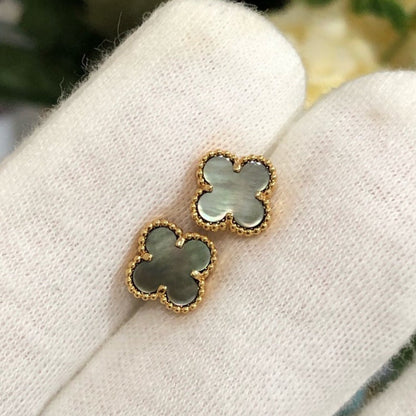 [vivabelle]CLOVER MINI GOLD EARRINGS