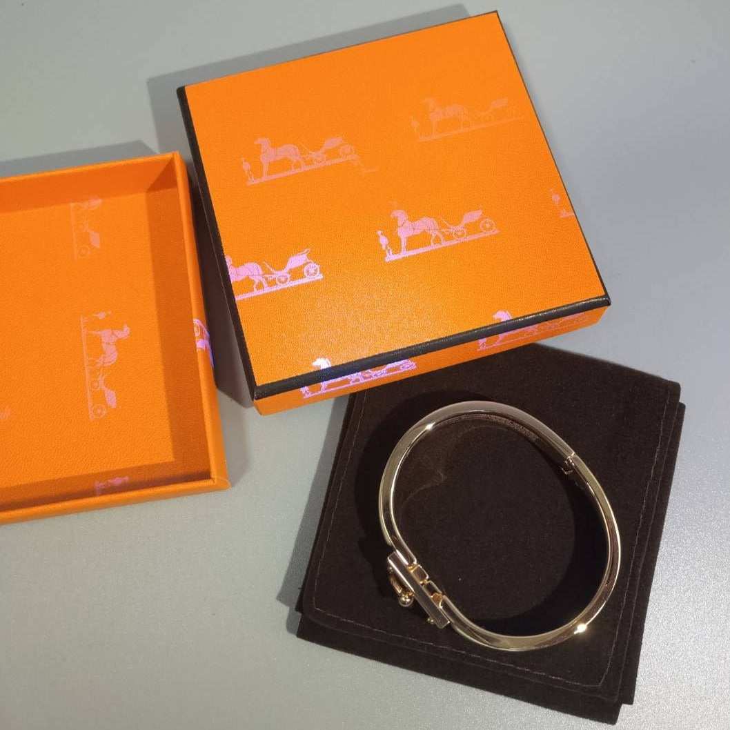 [vivabelle]H YELLOW BRACELET