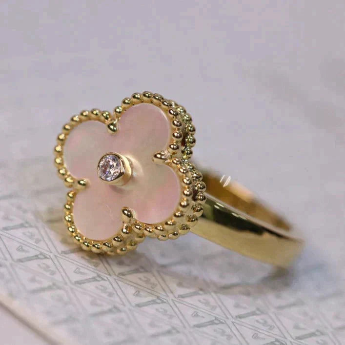 [vivabelle]CLOVER PINK MOP RING GOLD DIAMOND
