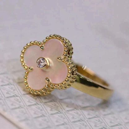 [vivabelle]CLOVER PINK MOP RING GOLD DIAMOND