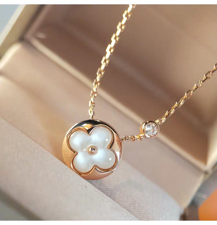 [vivabelle]SUN MOP GOLD 1 DIAMOND NECKLACE