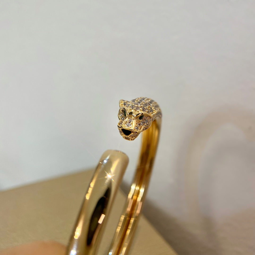 [vivabelle]PANTHERE GOLD DIAMOND OPEN BRACELET