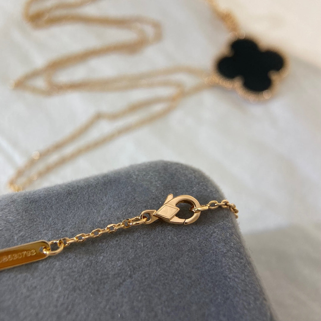 [vivabelle]CLOVER 25MM NECKLACE GOLD ONYX