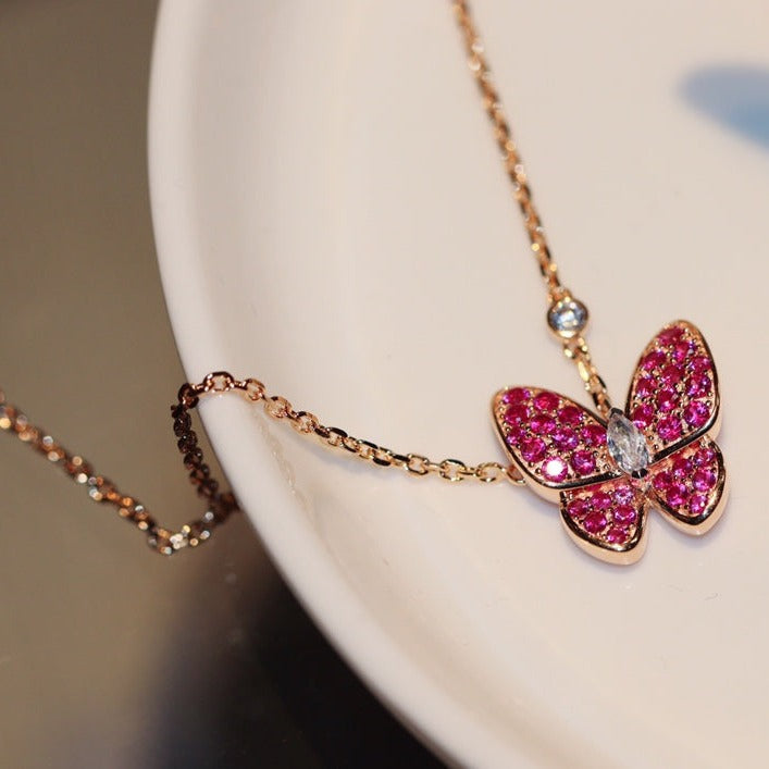[vivabelle]BUTTERFLY RED DIAMOND ROSE GOLD NECKLACE