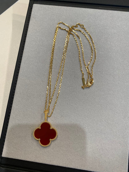 [vivabelle]CLOVER 25MM NECKLACE GOLD CARNELIAN