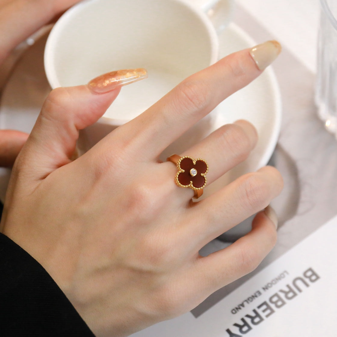 [vivabelle]CLOVER CARNELIAN RING ROSE GOLD DIAMOND