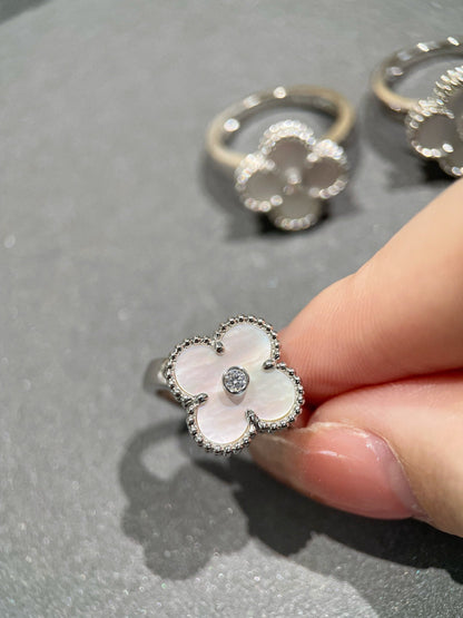 [vivabelle]CLOVER SILVER MOP DIAMOND RING
