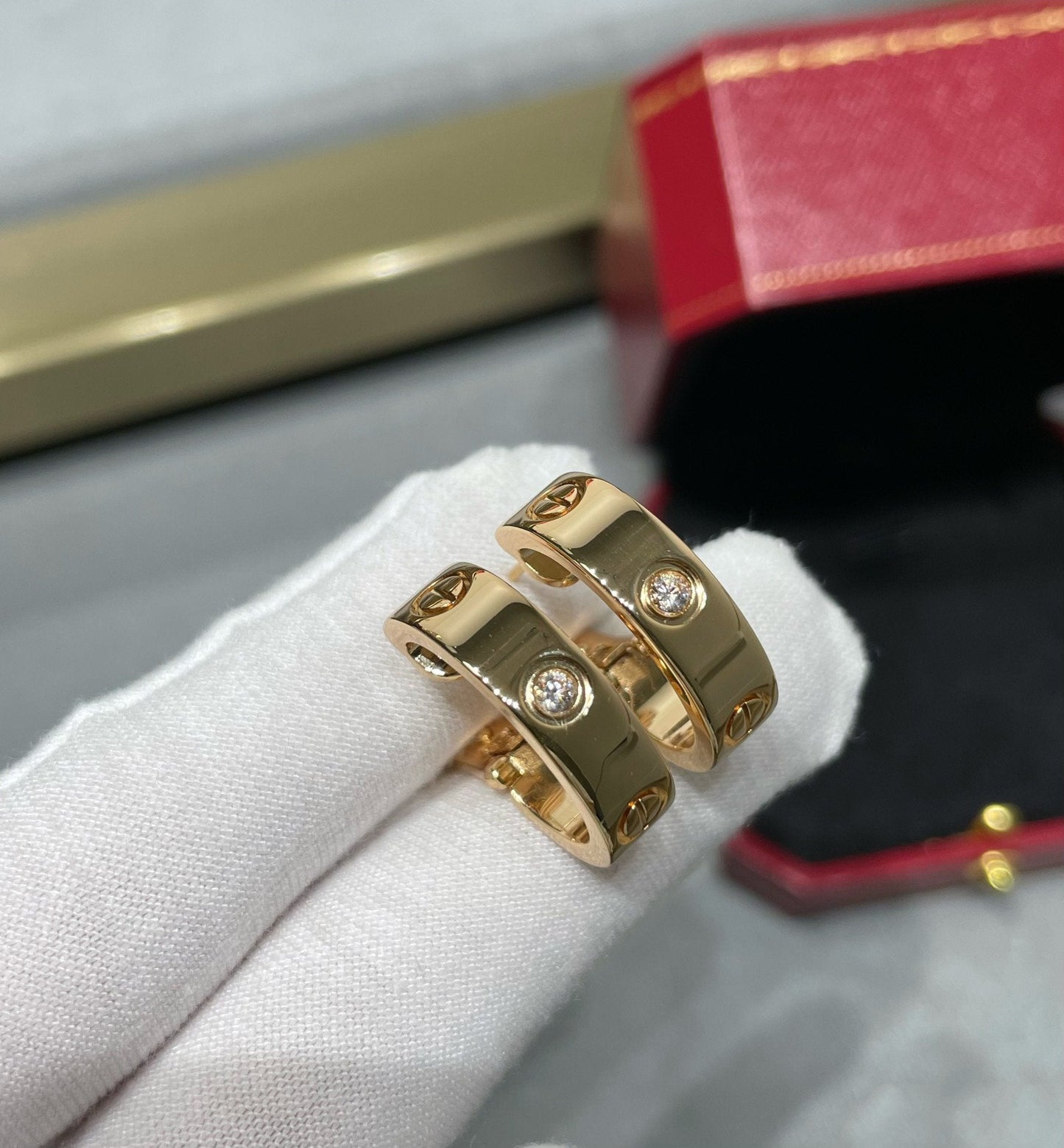 [vivabelle]LOVE 5.5MM 1 DIAMOND EARRINGS