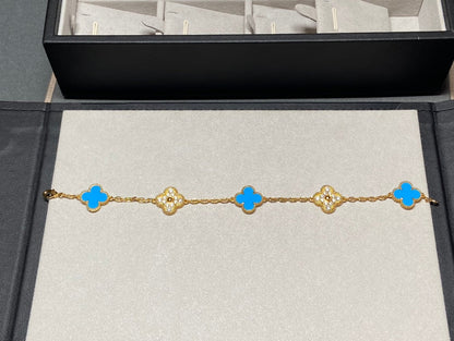[vivabelle]CLOVER 5 MOTIF BLUE CHALCEDONY DIAMOND GOLD BRACELET