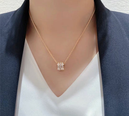 [vivabelle]BEE LOVE DIAMOND PAVED 3 ROW NECKLACE