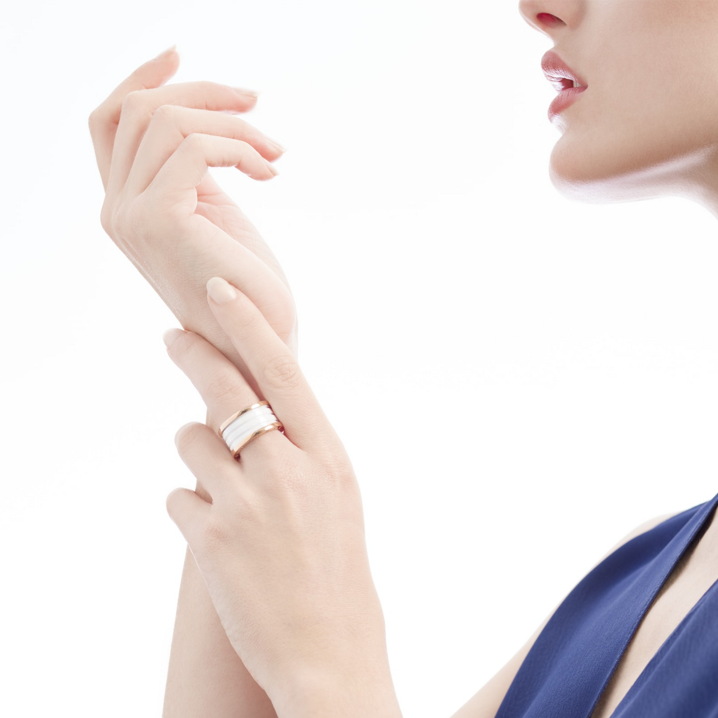 [vivabelle]ZERO 1 FOUR-BAND LOOPS AND WHITE CERAMIC SPIRAL PINK GOLD RING