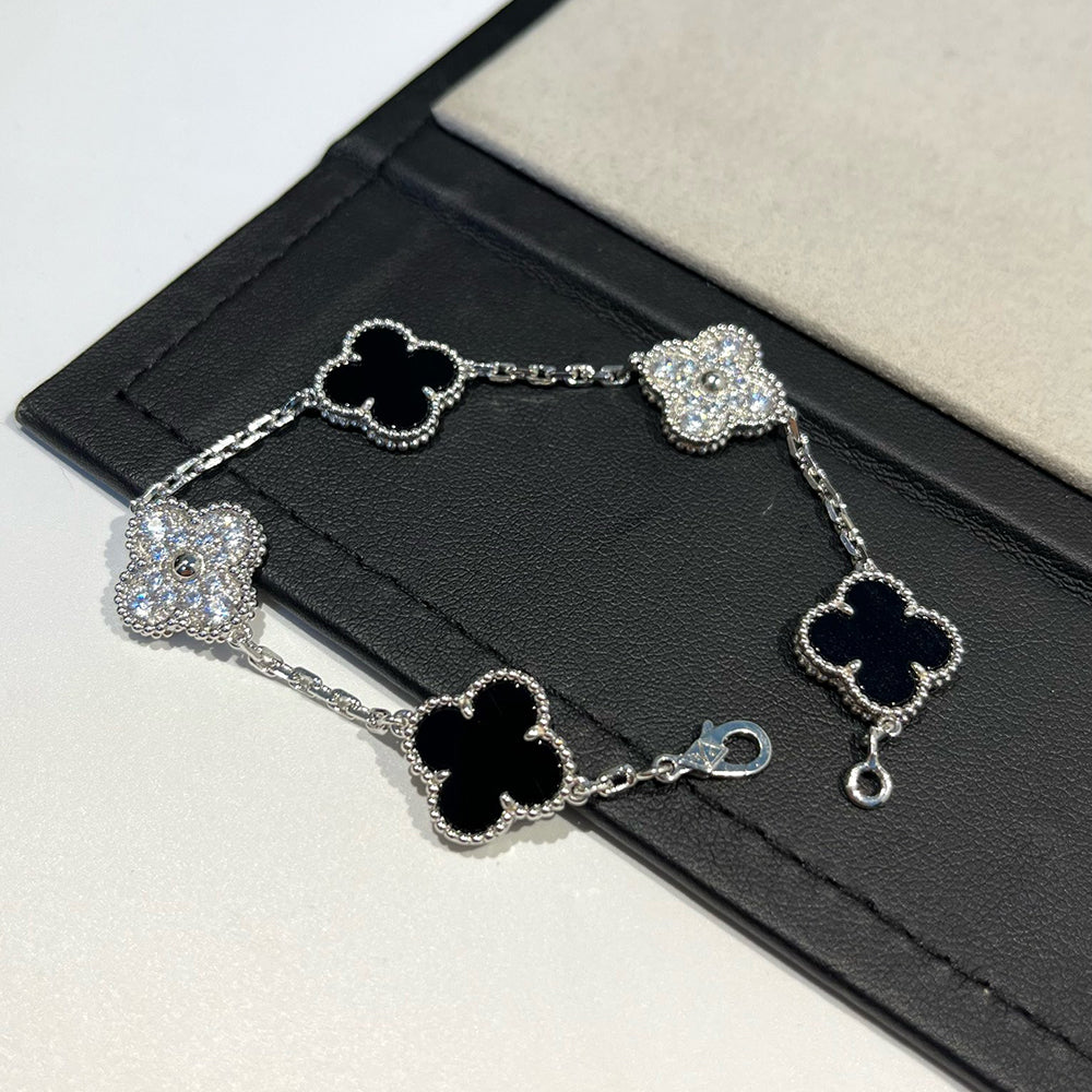 [vivabelle]CLOVER 5 MOTIF ONYXS DIAMOND BRACELET SILVER