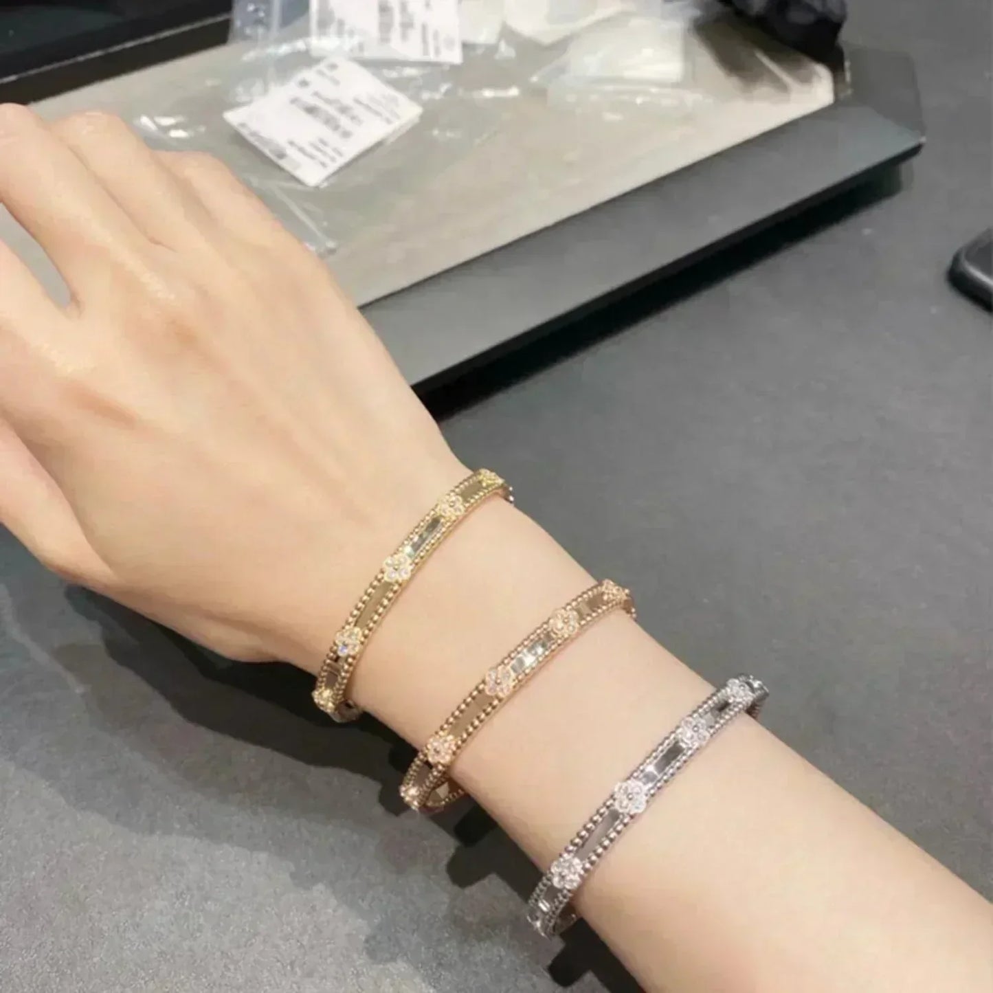 [vivabelle]CLOVER BRACELET 4MM DIAMONDS