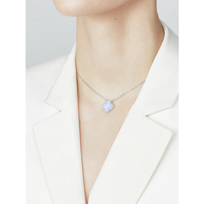 [vivabelle]CLOVER 15MM BLUE CHALCEDONY NECKLACE SILVER