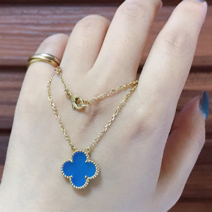 [vivabelle]CLOVER 15MM BLUE AGATE NECKLACE