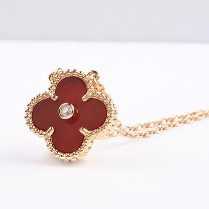 [vivabelle]CLOVER 15MM DIAMOND CARNELIAN NECKLACE