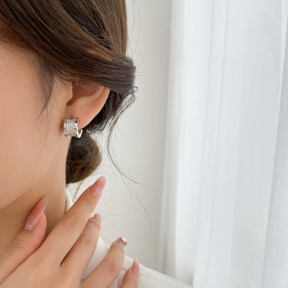 [vivabelle]ZERO 1 DIAMOND PAVED EARRINGS