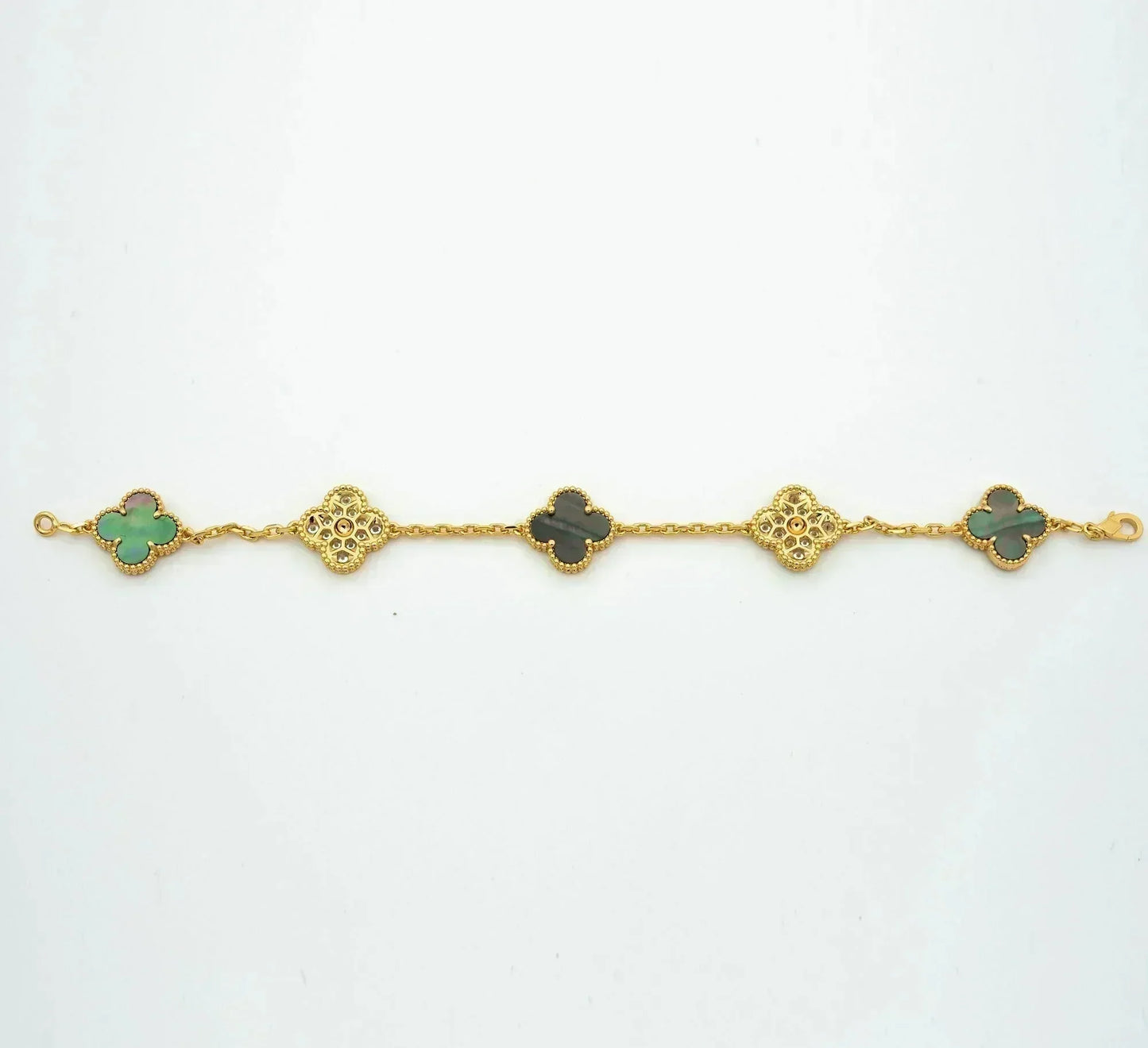 [vivabelle]CLOVER 5 MOTIF GRAY MOP DIAMOND BRACELET