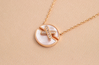 [vivabelle]JEUX DE PINK GOLD DIAMOND NECKLACE
