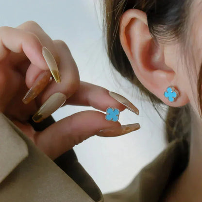 [vivabelle]CLOVER MINI 9.5MM ONYX STUD EARRINGS SILVER