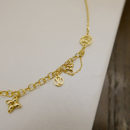 [vivabelle]BLOOMING SUPPLE NECKLACE BRASS