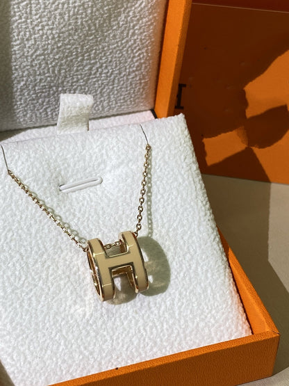 [vivabelle]HM CLIC YELLOW ENAMEL GOLD NECKLACE