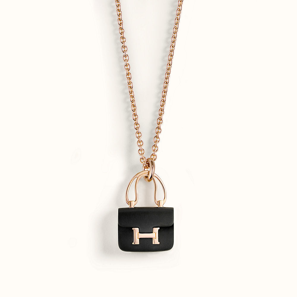[vivabelle]CONSTANCE BLACK PEDANT PINK GOLD NECKLACE