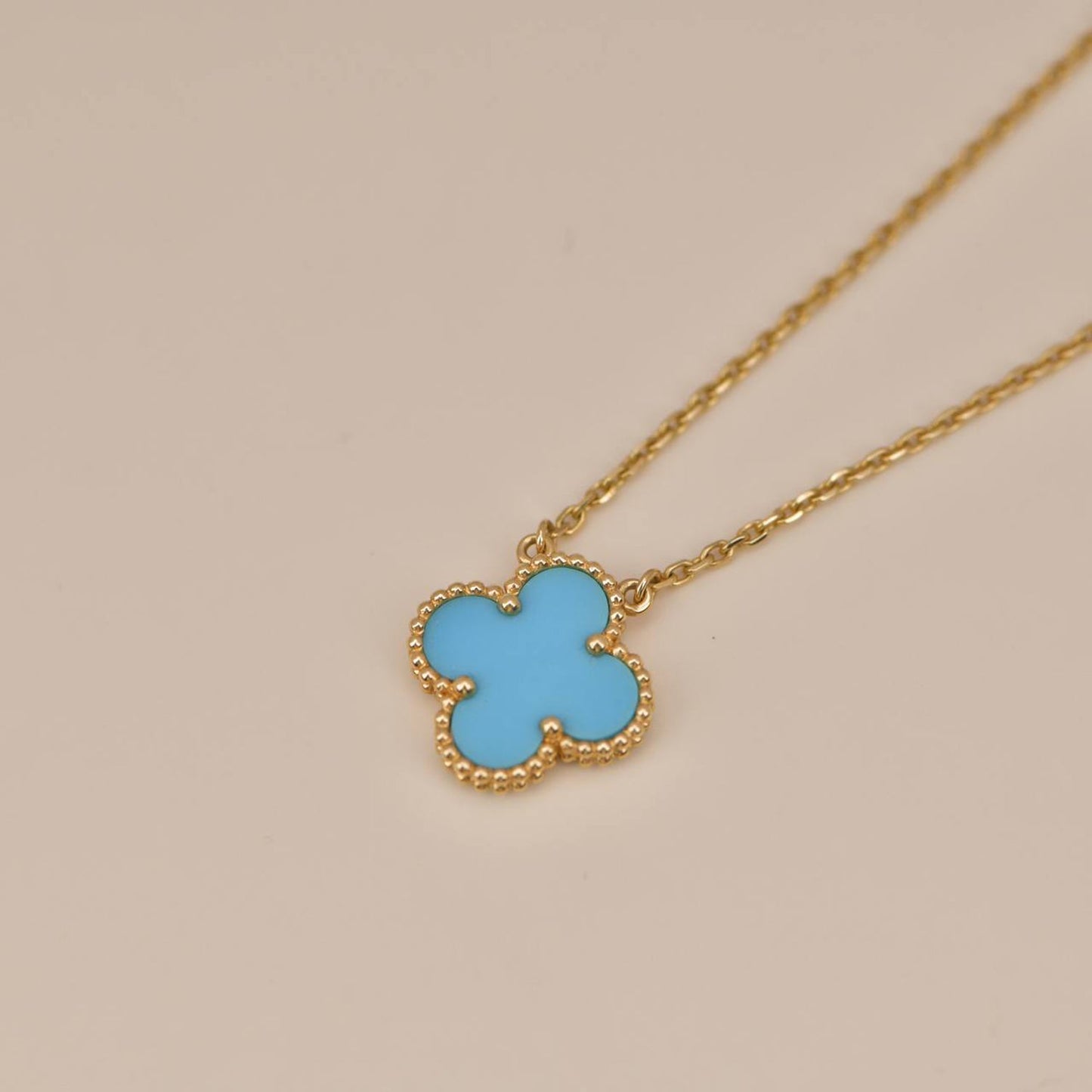 [vivabelle]CLOVER 15MM VINTAGE TURQUOISE NECKLACE