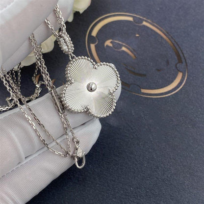 [vivabelle]CLOVER 25MM SILVER BIG CLOVER NECKLACE
