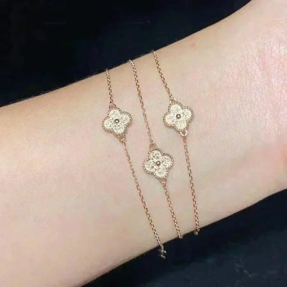 [vivabelle]CLOVER SINGLE FLOWER BRACELET